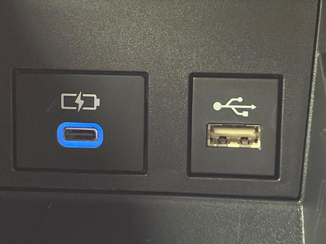 ヴォクシー（新潟県新潟市南区）