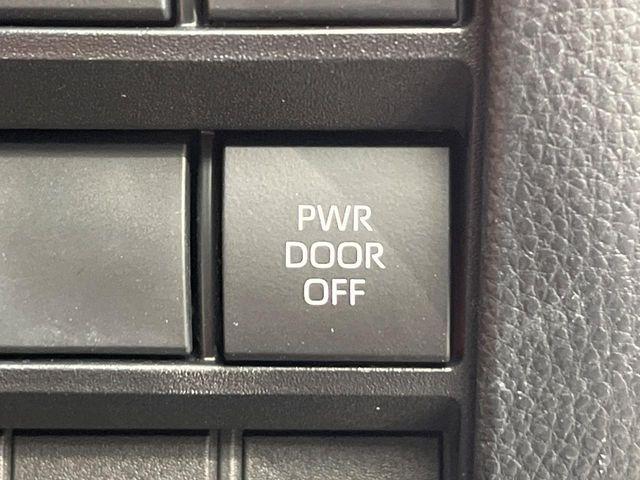 ヴォクシー（新潟県新潟市南区）