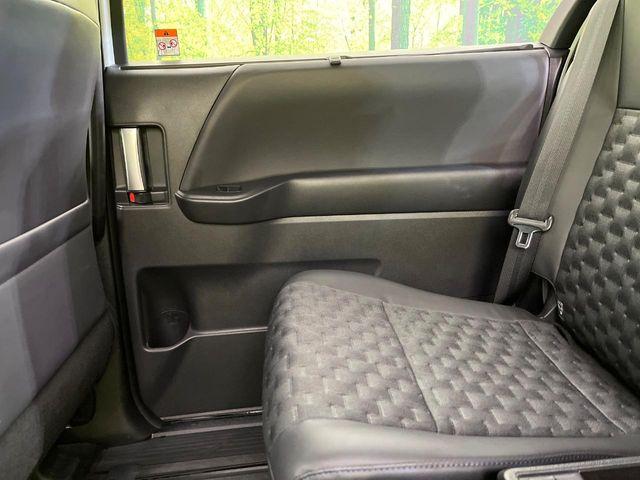 ヴォクシー（新潟県新潟市東区）