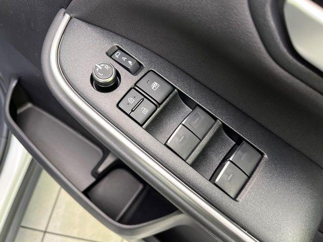 ヴォクシー（新潟県新潟市東区）