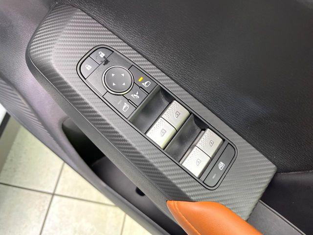 アウトランダーPHEV(新潟県新潟市東区)