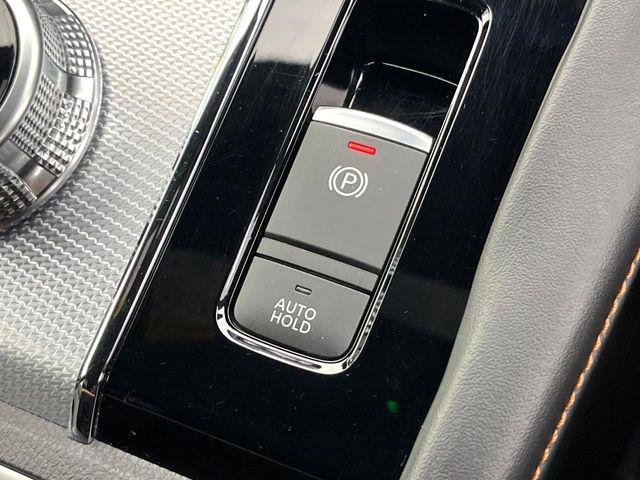 アウトランダーPHEV(新潟県新潟市東区)