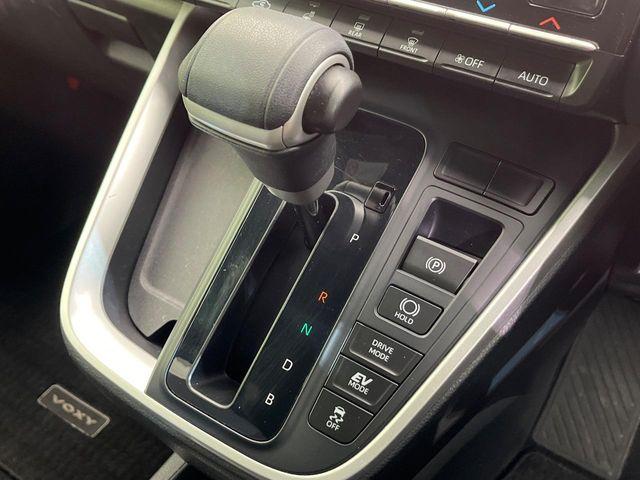 ヴォクシー（新潟県新潟市南区）