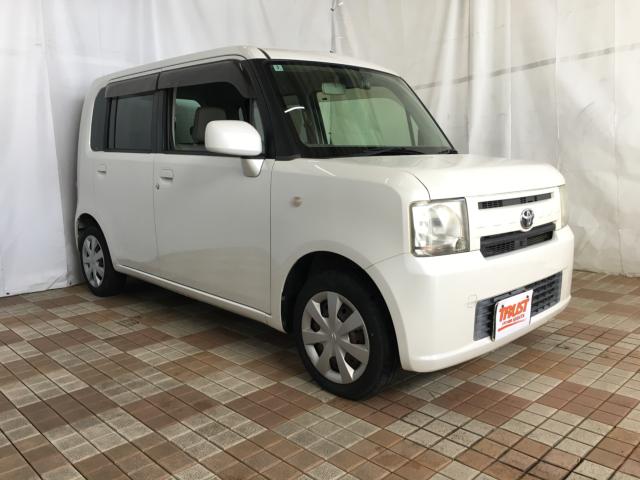 ☆　★　☆　★　　　安　心　の　納　車　前　点　検　整　備　　　☆　★　☆　★トラストでは全車、バッテリー、エンジンオイル、オイルフィルター、ワイパーゴムを交換してから納車しております！