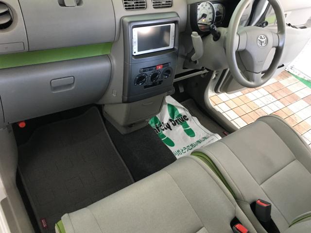 ☆　★　☆　★　　　納　得　の　内　外　装　仕　上　げ　済　み　車　　　☆　★　☆　★トラストでは外装の修理はもちろん、内装汚れやシートシミの除去、フロアマットの洗浄等行ってから販売しております！