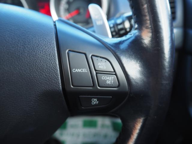 高速やバイパス走行時にも便利なクルーズコントロール搭載！