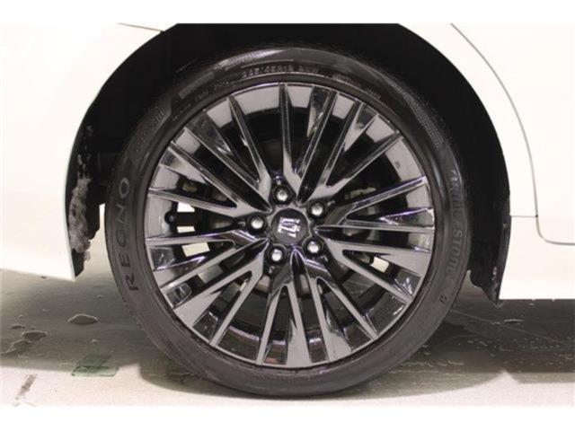 クラウンハイブリッド(新潟県新潟市東区)