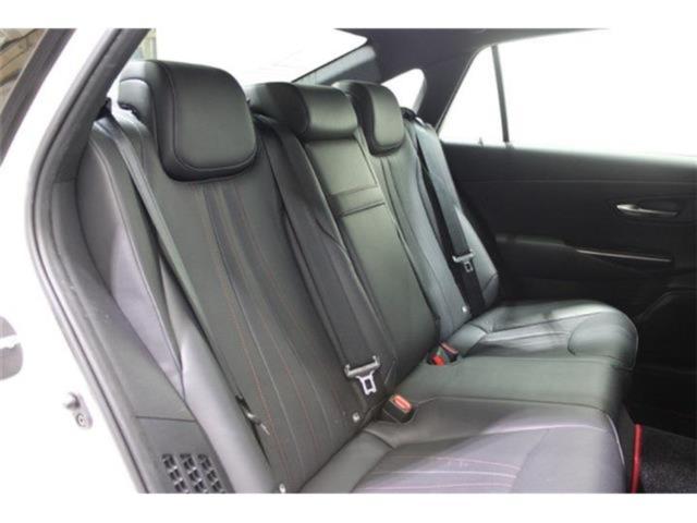 クラウンハイブリッド(新潟県新潟市東区)