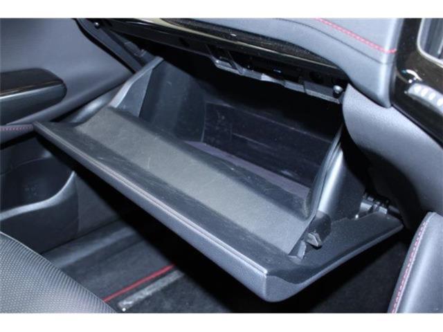 クラウンハイブリッド(新潟県新潟市東区)