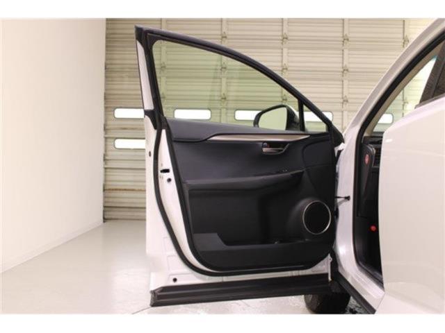 レクサスＮＸ（新潟県新潟市東区）