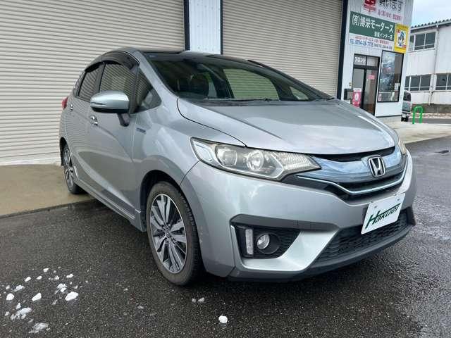 フィットハイブリッド(新潟県北蒲原郡聖籠町)