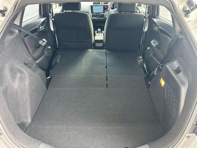 フィットハイブリッド(新潟県北蒲原郡聖籠町)