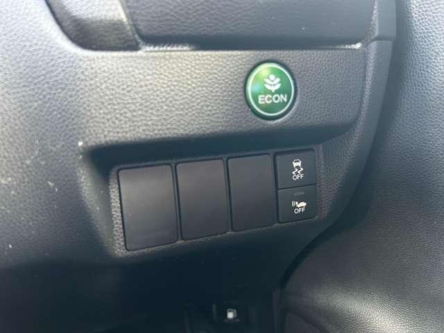 フィットハイブリッド(新潟県北蒲原郡聖籠町)