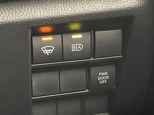 ヴォクシー（新潟県新潟市東区）画像6