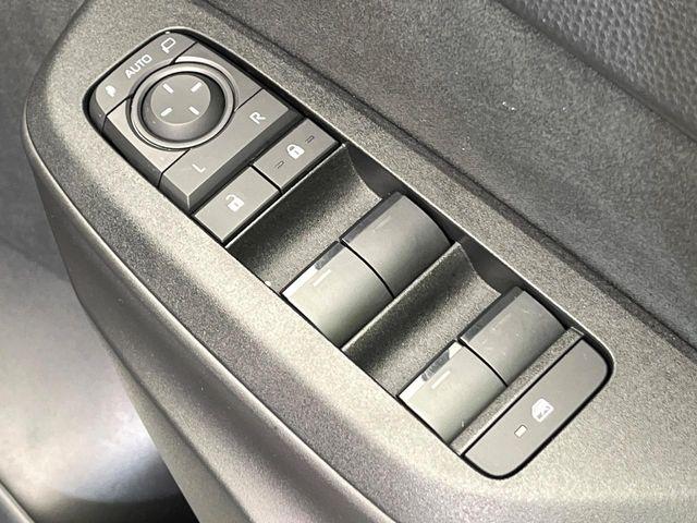 ヤリスクロス（新潟県新潟市東区）