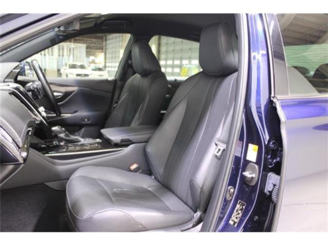 クラウンハイブリッド(新潟県新潟市東区)