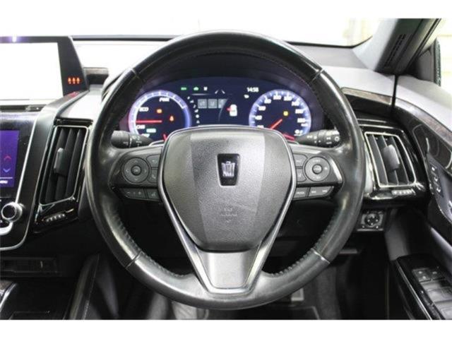 クラウンハイブリッド(新潟県新潟市東区)