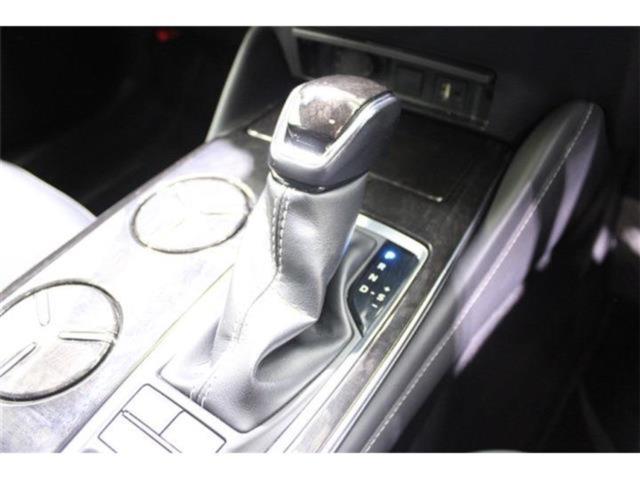 クラウンハイブリッド(新潟県新潟市東区)