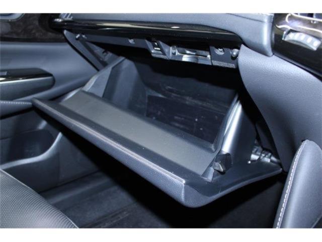 クラウンハイブリッド(新潟県新潟市東区)