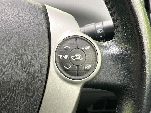 プリウスα（新潟県新潟市東区）