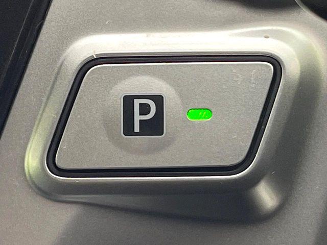 プリウスα（新潟県新潟市東区）