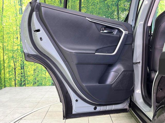 ＲＡＶ４（新潟県新潟市東区）