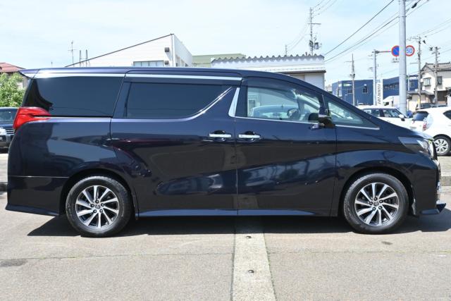 アルファード（新潟県長岡市）