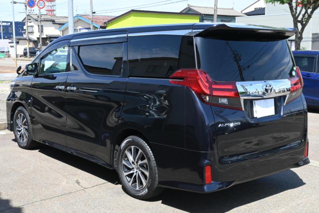 アルファード（新潟県長岡市）