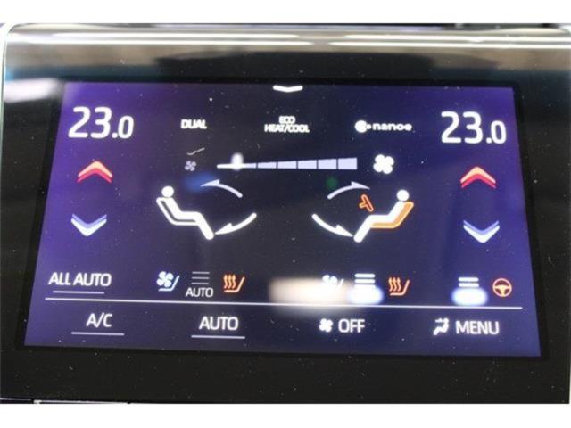 クラウンハイブリッド（新潟県新潟市東区）