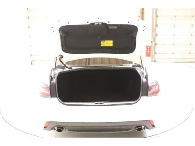 クラウンハイブリッド（新潟県新潟市東区）