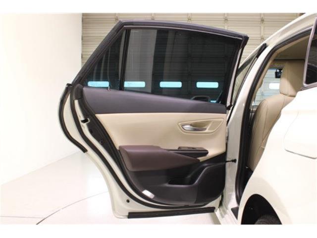 クラウンハイブリッド（新潟県新潟市東区）