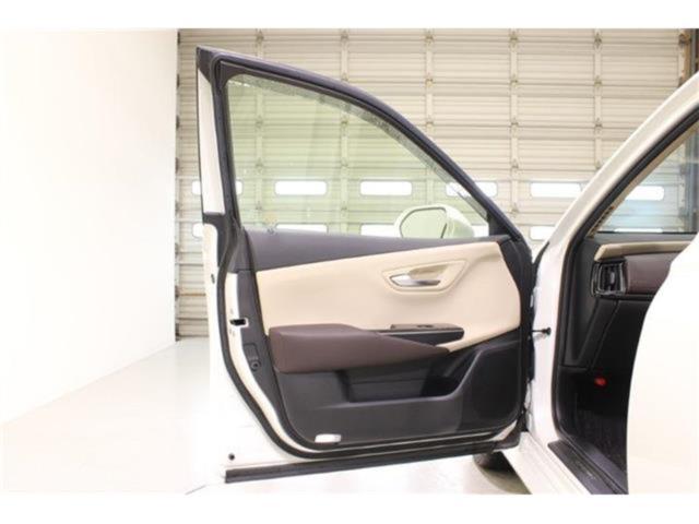 クラウンハイブリッド（新潟県新潟市東区）