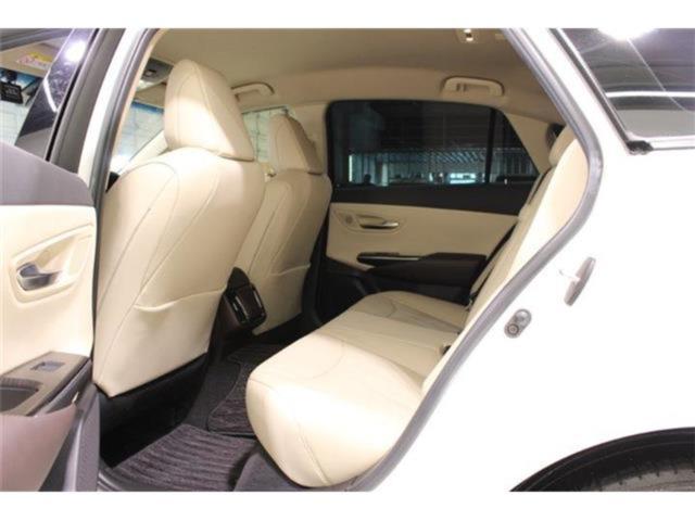 クラウンハイブリッド（新潟県新潟市東区）