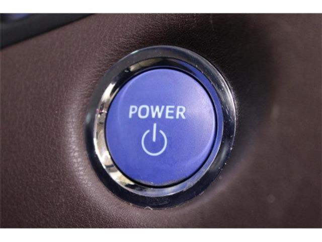 クラウンハイブリッド（新潟県新潟市東区）