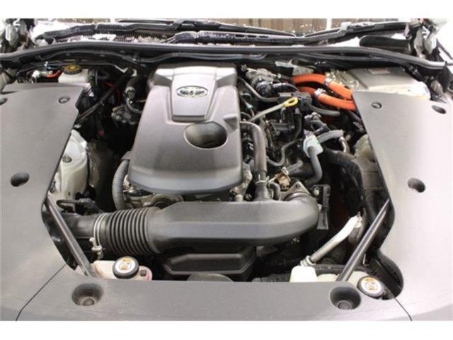 クラウンハイブリッド（新潟県新潟市東区）