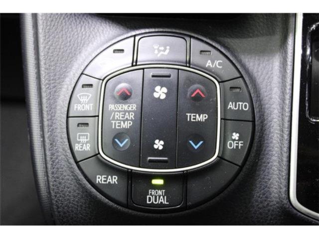 ヴォクシー(新潟県新潟市東区)