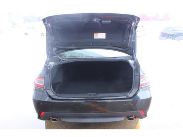 クラウンハイブリッド（新潟県新潟市東区）