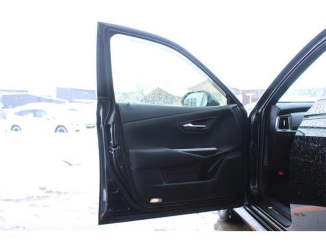 クラウンハイブリッド（新潟県新潟市東区）