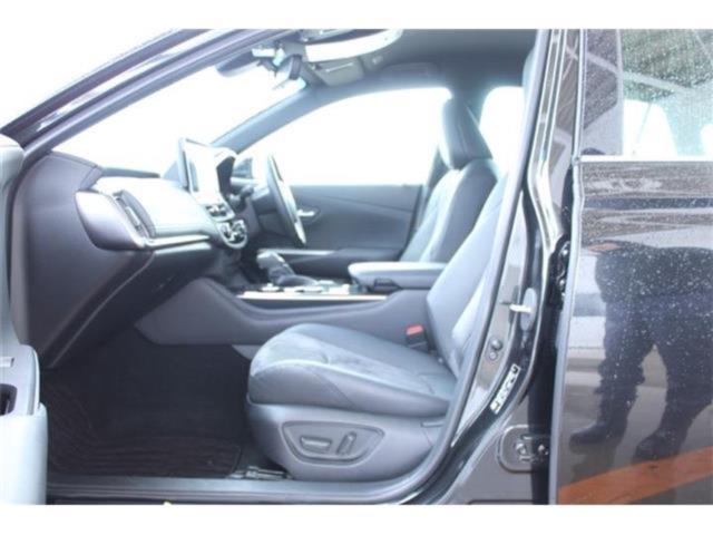 クラウンハイブリッド（新潟県新潟市東区）