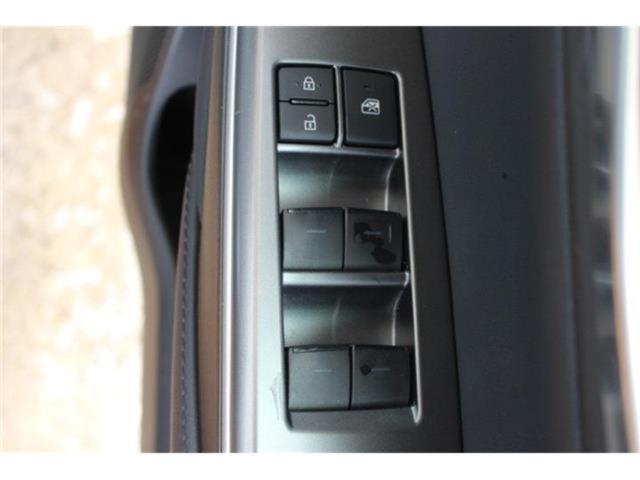 クラウンハイブリッド（新潟県新潟市東区）