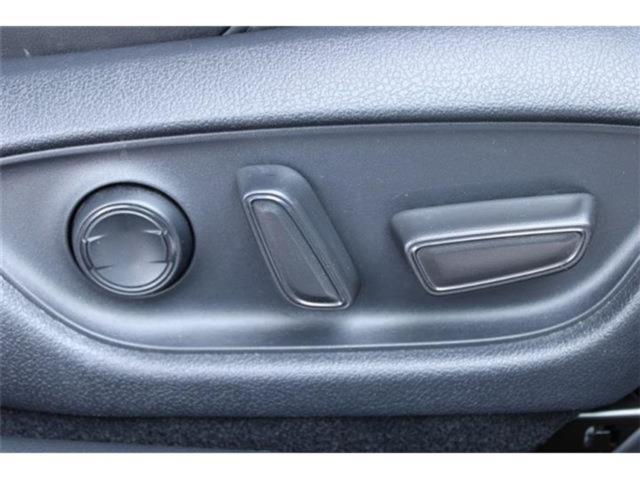 クラウンハイブリッド（新潟県新潟市東区）