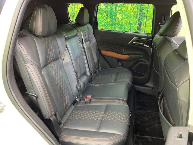 アウトランダーPHEV（新潟県新潟市東区）