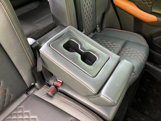 アウトランダーPHEV（新潟県新潟市東区）