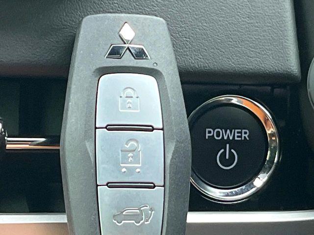 アウトランダーPHEV（新潟県新潟市東区）