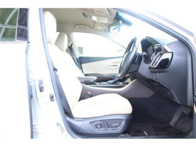 クラウンハイブリッド（新潟県新潟市東区）