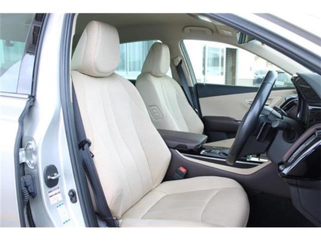 クラウンハイブリッド（新潟県新潟市東区）