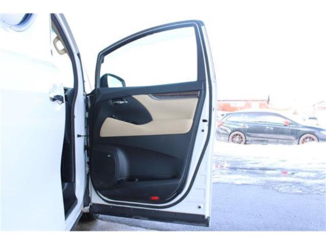 アルファードハイブリッド（新潟県新潟市東区）画像30