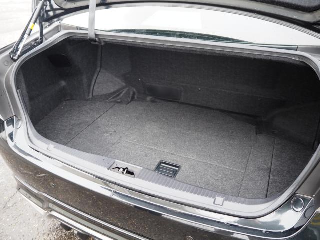 クラウンハイブリッド（新潟県新潟市西区）