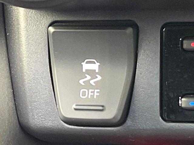 ＲＡＶ４（新潟県新潟市東区）