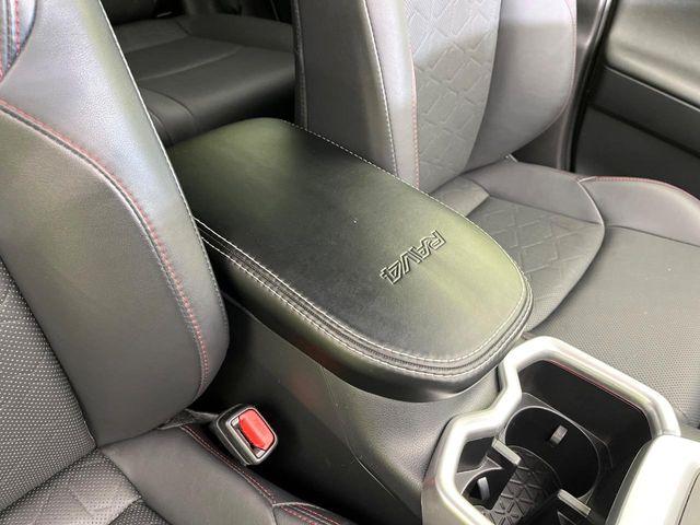 ＲＡＶ４（新潟県新潟市東区）